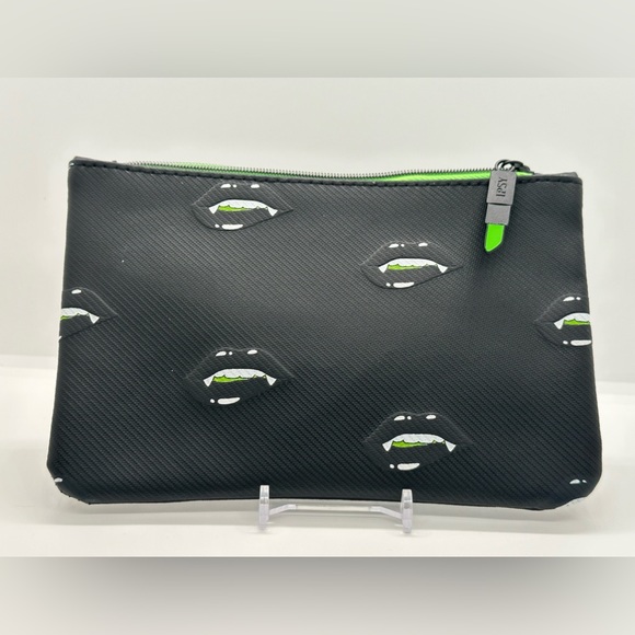 Ipsy black green vampire lips makeup cosmetics bag - Picture 1 of 4